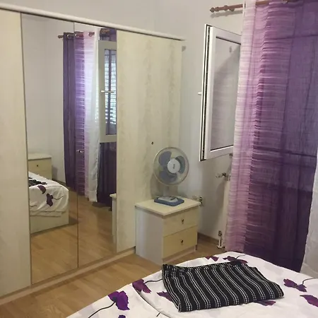 Apartment Ivana Tribunj (Sibenik-Knin)
