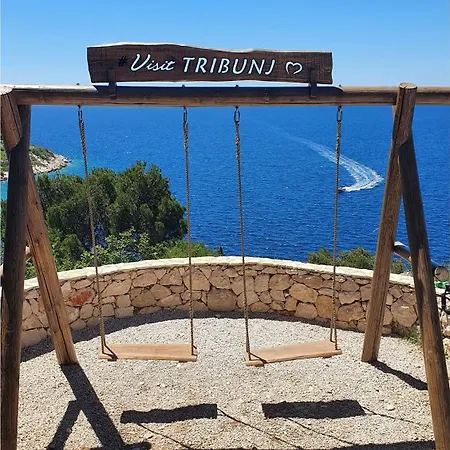 Ivana * Tribunj (Sibenik-Knin)