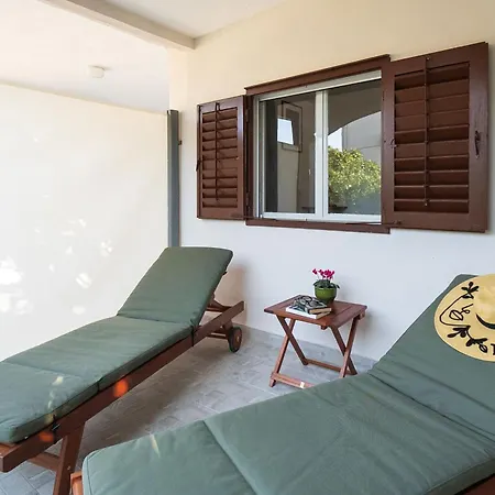 Ivana Apartamento