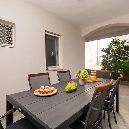 Apartamento Ivana *